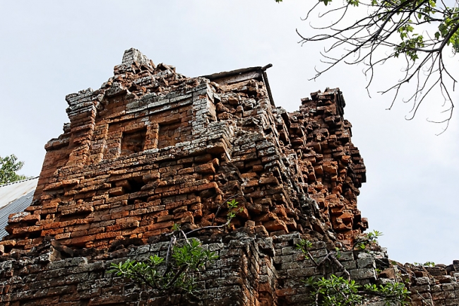 28-Prasat Khao Lon-006
